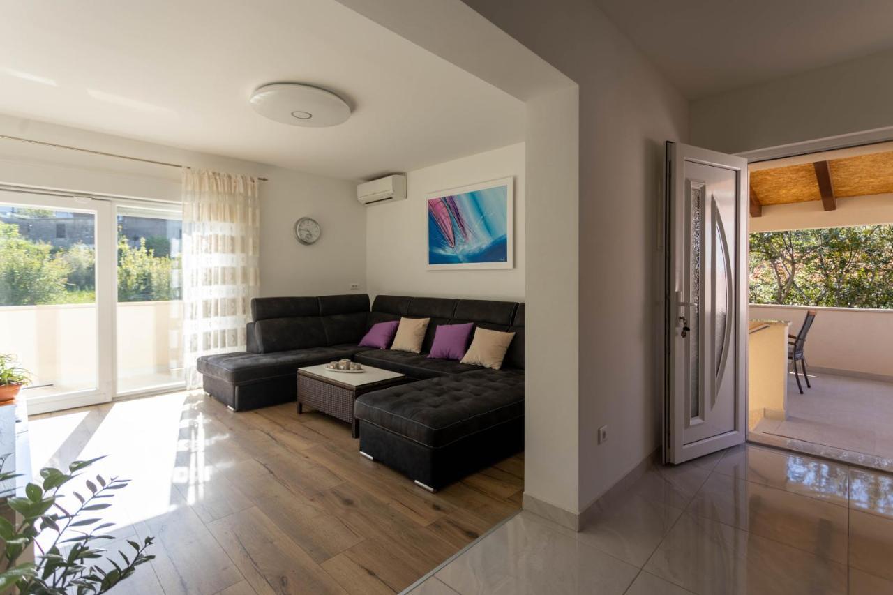 Apartman Marel Žrnovnica エクステリア 写真
