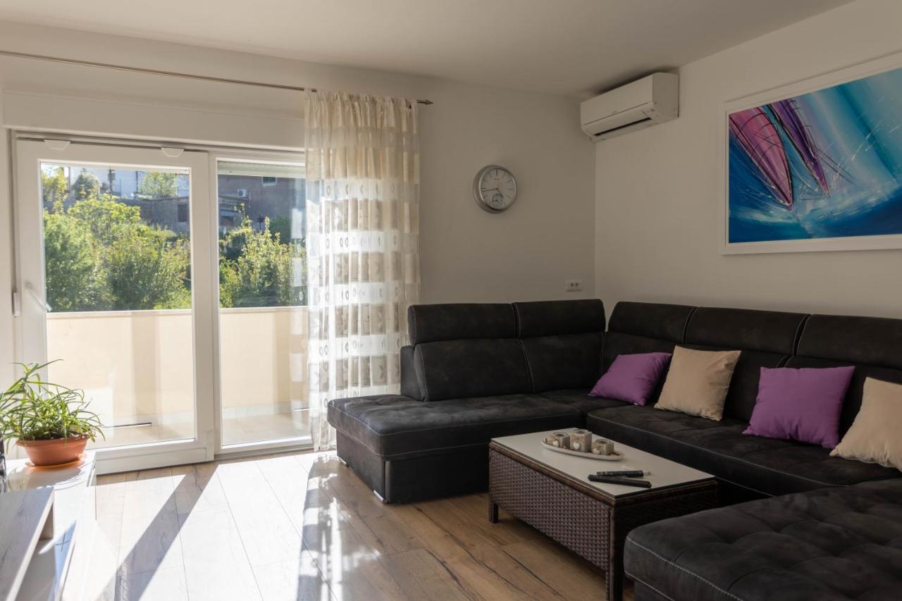 Apartman Marel Žrnovnica エクステリア 写真