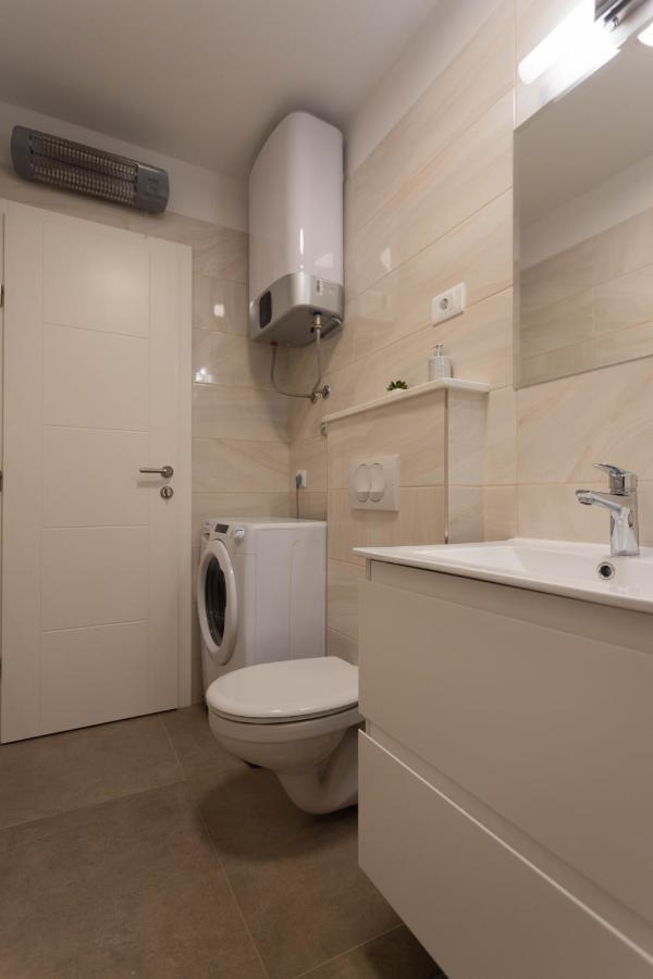 Apartman Marel Žrnovnica エクステリア 写真